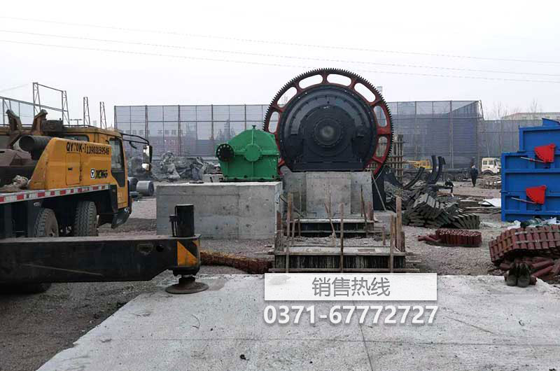 大型顎式破碎機(jī)價(jià)格，大型鄂式碎石生產(chǎn)線生產(chǎn)廠家BL …
